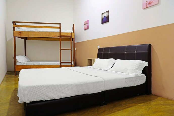Imagen general del Hotel SPOT ON 89805 The Traveler Home. Foto 13