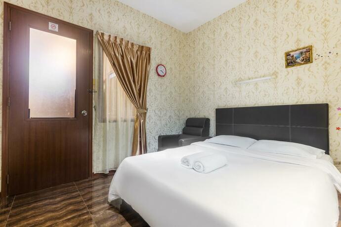 Imagen general del Hotel SPOT ON 89858 Rebecca\'s Homes. Foto 22