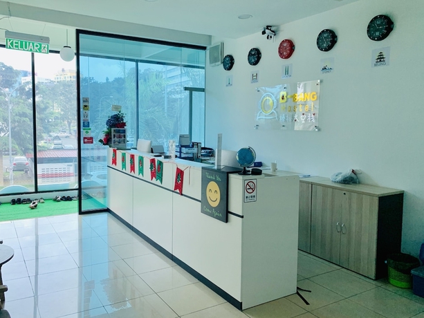 Imagen de los interiores del Hotel SPOT ON 89900 Jesselton Capsule Inn. Foto 15