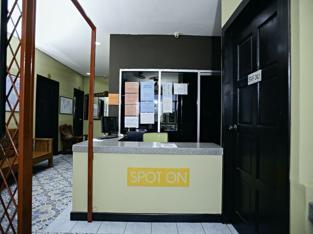 Imagen de los interiores del Hotel SPOT ON 89967 Tabin Lodge Bed & Breakfast. Foto 18