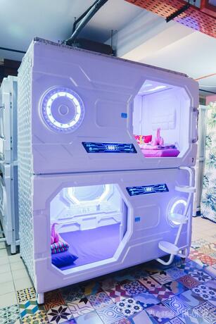 Imagen general del Hotel SPOT ON 90051 ZZZ Sleep Mode Capsule. Foto 4