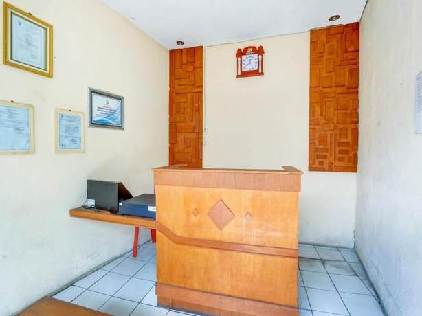 Imagen de los interiores del Hotel SPOT ON 90156 Ramayana. Foto 18