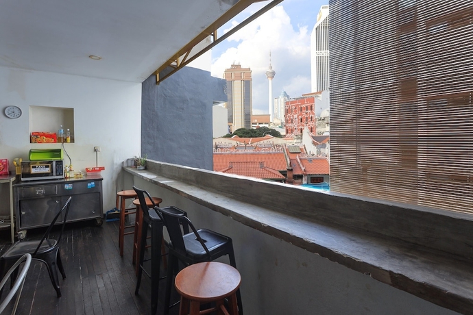 Imagen de los interiores del Hotel SPOT ON 90236 Zigzag Travellers Home - Hostel. Foto 12