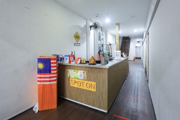 Imagen de los interiores del Hotel SPOT ON 90236 Zigzag Travellers Home - Hostel. Foto 14