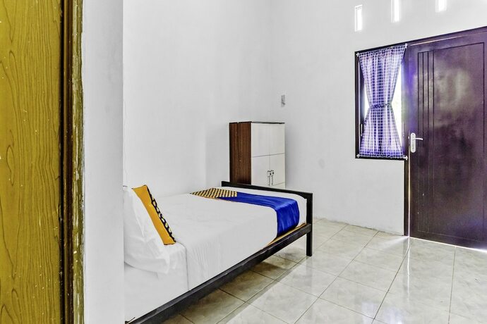 Imagen general del Hotel SPOT ON 90742 Kinanthy Homestay Syariah. Foto 9