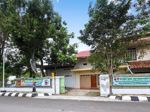 Imagen general del Hotel SPOT ON 90744 Alika Homestay. Foto 1