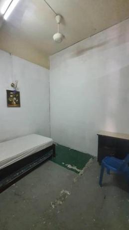 Imagen de la habitación del Hotel SPOT ON 90836 Penginapan Almera. Foto 13