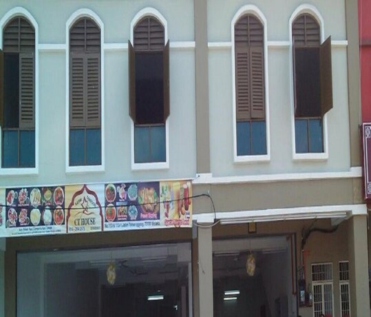 Imagen general del Hotel SPOT ON 90870 Karim Ct Guest House. Foto 7