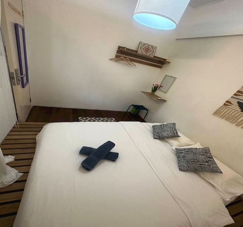 Imagen de la habitación del Hotel SPOT ON 90898 Kasturi Alley Guest House. Foto 5
