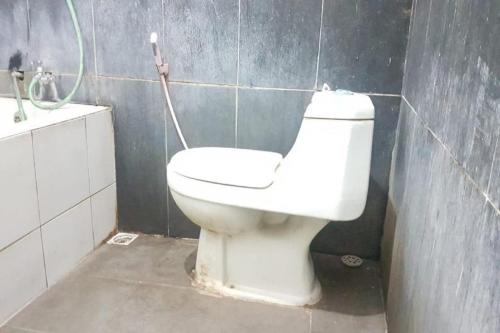 Imagen de la habitación del Hotel SPOT ON 91105 Salsabila. Foto 20