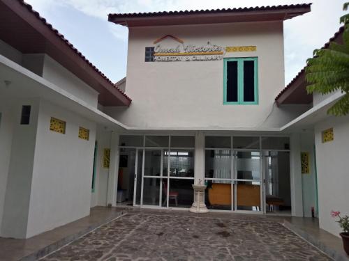Imagen general del Hotel SPOT ON 91323 Omah Victoria Homestay & Culinary. Foto 2