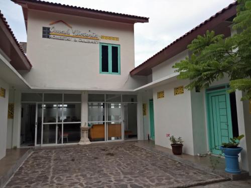 Imagen general del Hotel SPOT ON 91323 Omah Victoria Homestay & Culinary. Foto 5