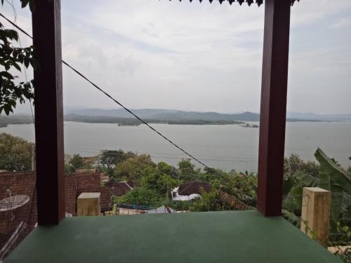 Imagen general del Hotel SPOT ON 91323 Omah Victoria Homestay & Culinary. Foto 7