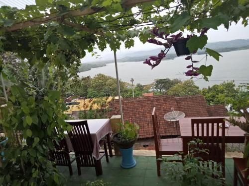 Imagen general del Hotel SPOT ON 91323 Omah Victoria Homestay & Culinary. Foto 12
