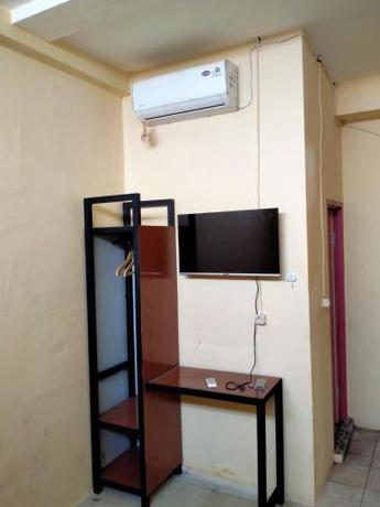 Imagen general del Hotel SPOT ON 91402 Home\'59 Tegal Danas. Foto 19