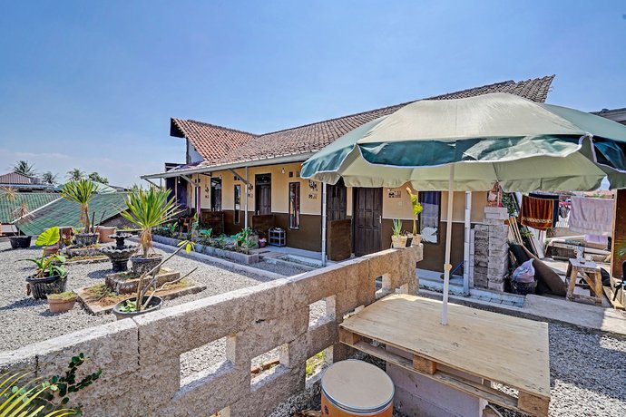 Imagen general del Hotel SPOT ON 91425 Mekargalih Homestay Syariah. Foto 1