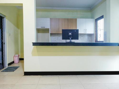 Imagen general del Hotel SPOT ON 91606 Nadin Guest House Syariah. Foto 5