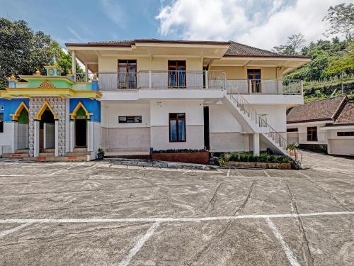 Imagen general del Hotel SPOT ON 91677 Citra Dewi 3. Foto 3