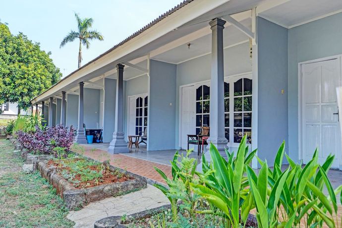 Imagen de los interiores del Hotel SPOT ON 91798 Grand Mutiara. Foto 15