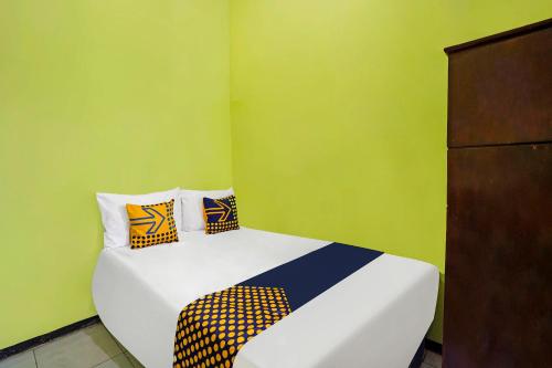 Imagen general del Hotel SPOT ON 91869 Insan Mulia Kost Syariah. Foto 1