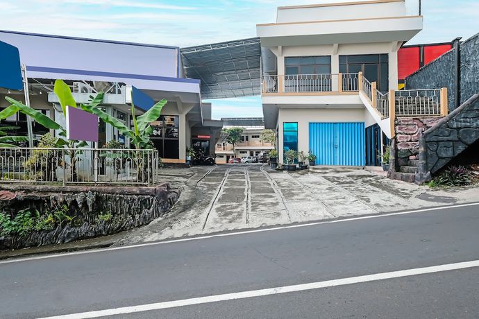 Imagen general del Hotel SPOT ON 91930 Citra Dewi 4 Manunggal. Foto 2