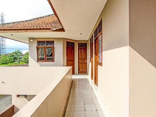 Imagen general del Hotel SPOT ON 91932 Guest House Mustika Syariah. Foto 8