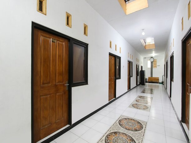 Imagen general del Hotel SPOT ON 91935 Hellena Guesthouse. Foto 1