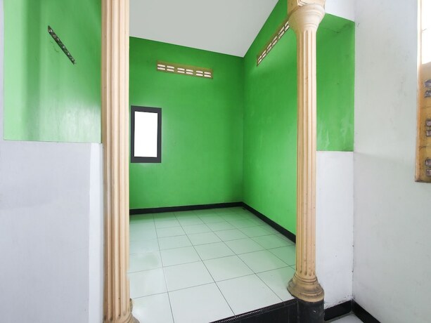 Imagen general del Hotel SPOT ON 91935 Hellena Guesthouse. Foto 14