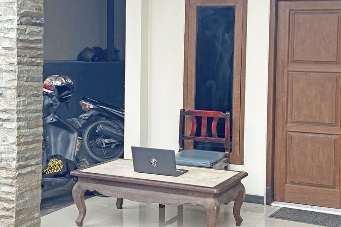 Imagen general del Hotel SPOT ON 92037 Jokotole 2 Homestay. Foto 9