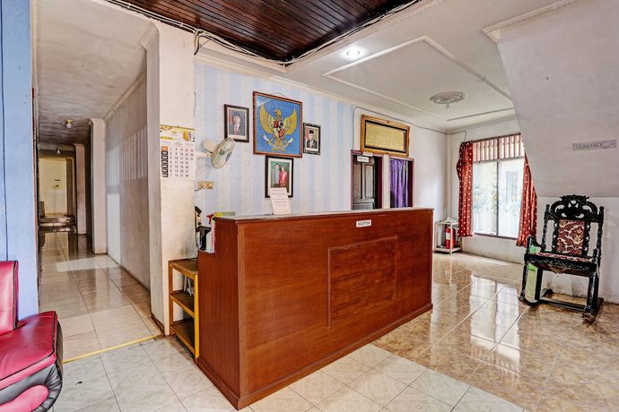 Imagen de los interiores del Hotel SPOT ON 92208 Andira Syariah. Foto 12