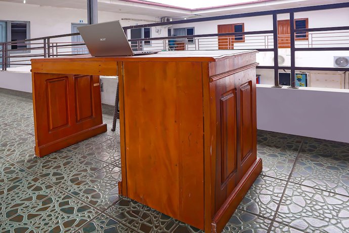 Imagen de los interiores del Hotel SPOT ON 92421 City Kost Syariah. Foto 19