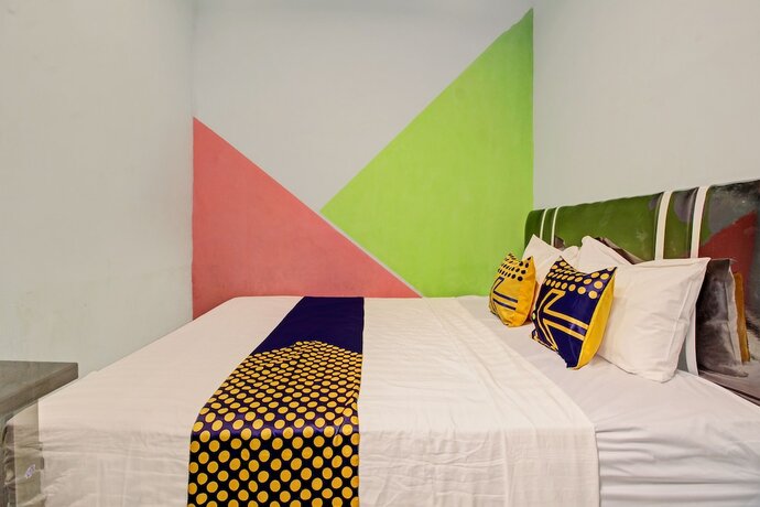 Imagen de la habitación del Hotel SPOT ON 92531 Pacar Guesthouse. Foto 20