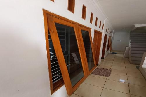 Imagen general del Hotel SPOT ON 92532 Penginapan Hj Lilis Syariah. Foto 3