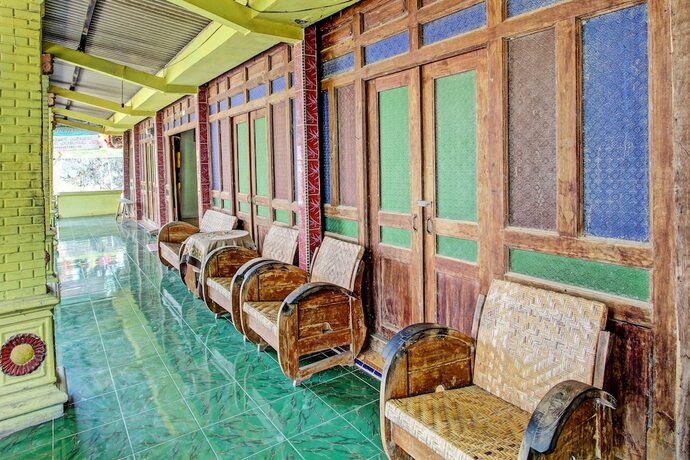 Imagen general del Hotel SPOT ON 92535 Guest House Pak Darso. Foto 13