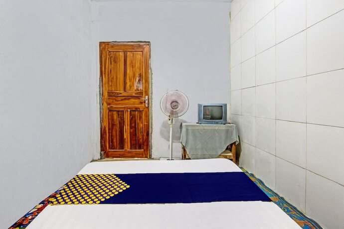 Imagen general del Hotel SPOT ON 92535 Guest House Pak Darso. Foto 14