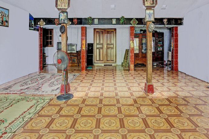 Imagen general del Hotel SPOT ON 92535 Guest House Pak Darso. Foto 15