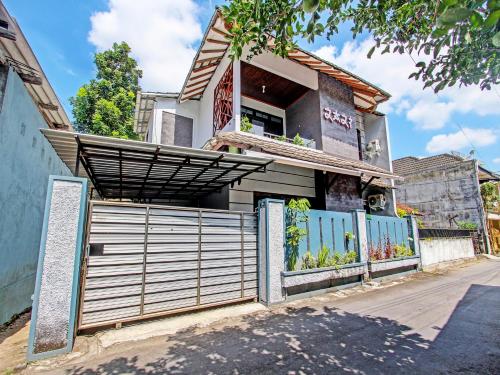 Imagen general del Hotel SPOT ON 92575 Zazi Homestay. Foto 4