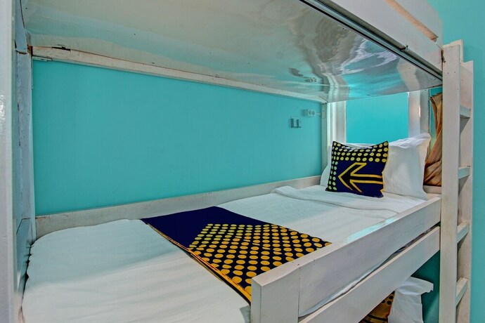 Imagen general del Hotel SPOT ON 92611 Lobak Hostel Capsule. Foto 16