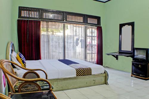 Imagen general del Hotel SPOT ON 92682 Badar Guest House Syariah. Foto 6