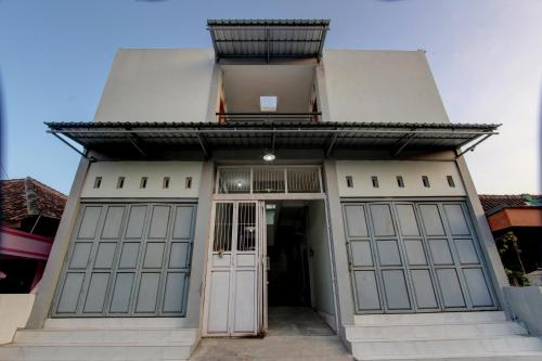 Imagen general del Hotel SPOT ON 92828 Galih Kost 1 Syariah. Foto 15