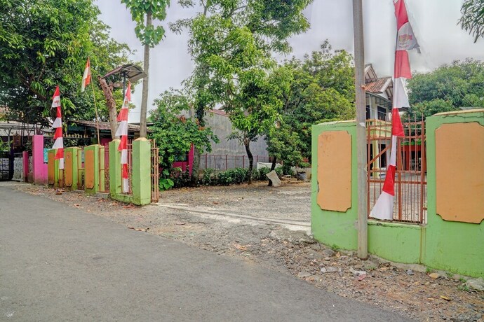 Imagen general del Hotel SPOT ON 92856 Home Stay Syariah Aom Kusman. Foto 15