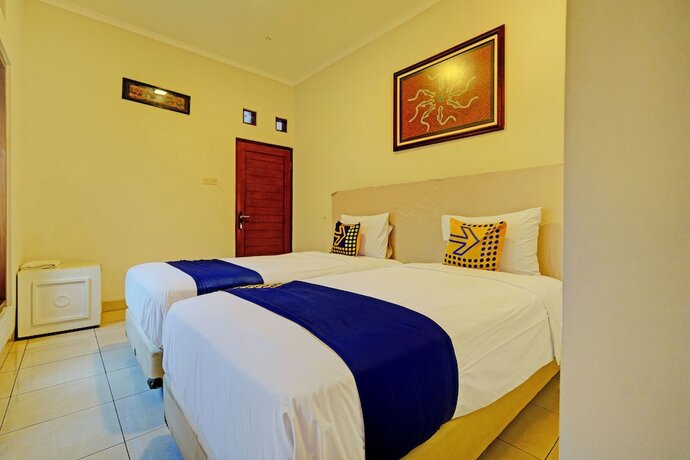 Imagen general del Hotel SPOT ON 92975 Aria Hostel Capsul Cihampelas. Foto 6