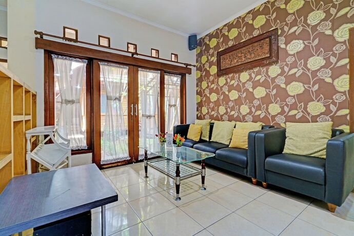 Imagen general del Hotel SPOT ON 92975 Aria Hostel Capsul Cihampelas. Foto 9