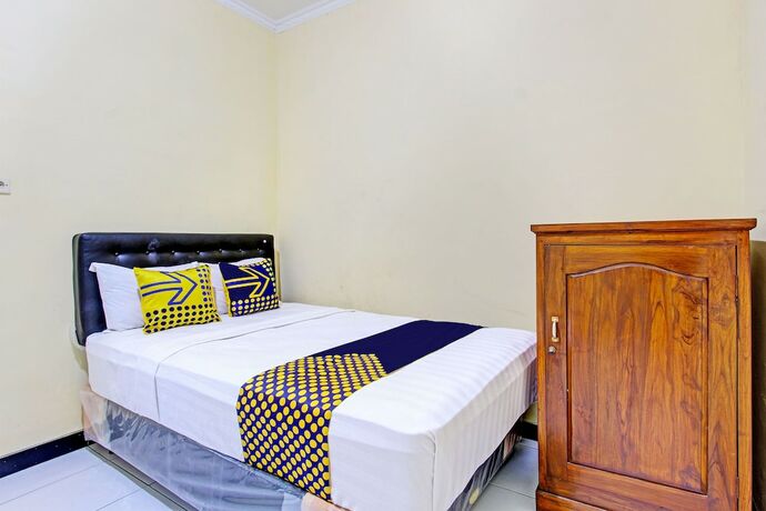Imagen general del Hotel SPOT ON 93007 Guest House Lestari. Foto 4