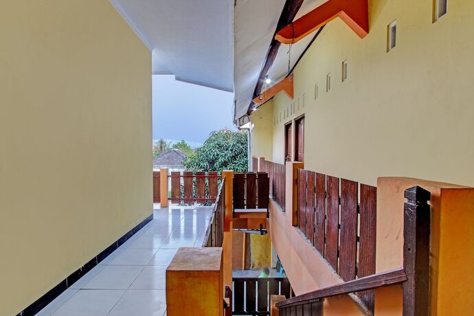Imagen general del Hotel SPOT ON 93007 Guest House Lestari. Foto 8