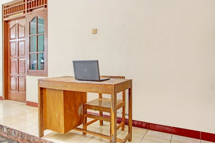 Imagen general del Hotel SPOT ON 93007 Guest House Lestari. Foto 12