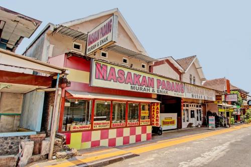 Imagen general del Hotel SPOT ON 93182 Jaya Kusuma. Foto 19