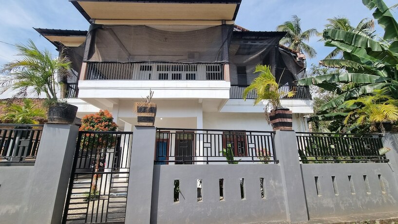 Imagen general del Hotel SPOT ON 93367 Wisma Sidosari Syariah. Foto 2