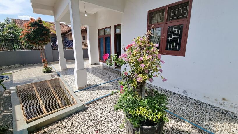 Imagen general del Hotel SPOT ON 93367 Wisma Sidosari Syariah. Foto 8