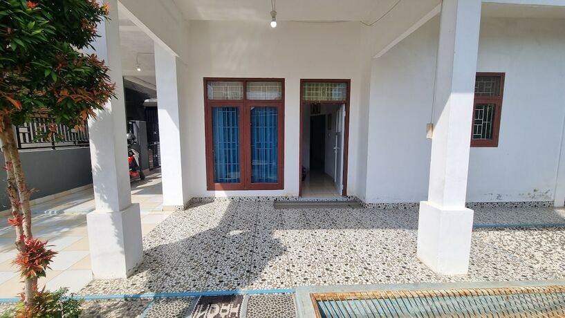 Imagen general del Hotel SPOT ON 93367 Wisma Sidosari Syariah. Foto 9